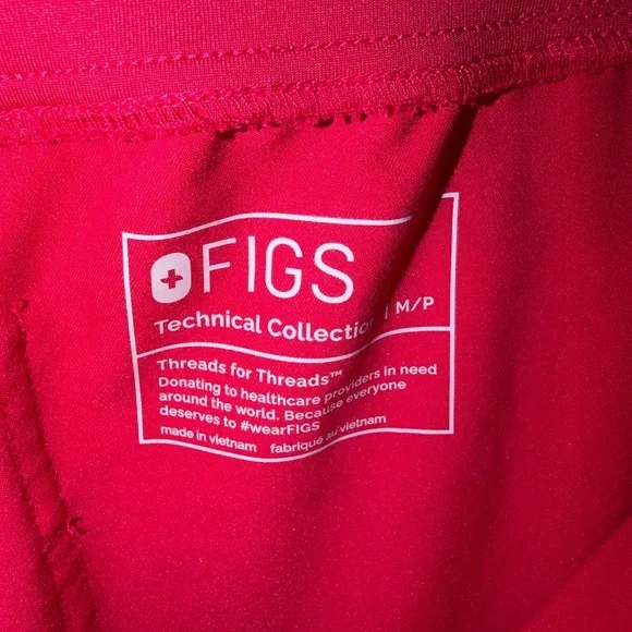 *PRICE OBO* FIGS Women's Ultra Rose Zamora™ - Medium Petite Jogger Scrub Pants - Picture 7 of 8